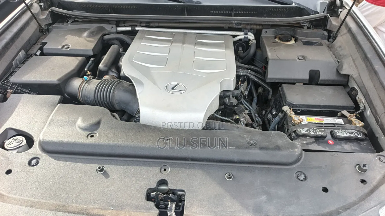 Lexus GX 2011 Silver