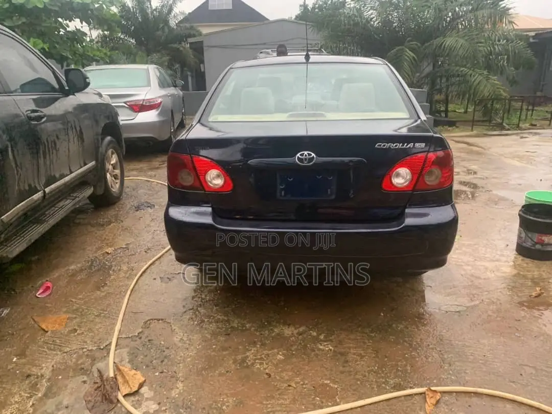 Toyota Corolla 2005 Blue