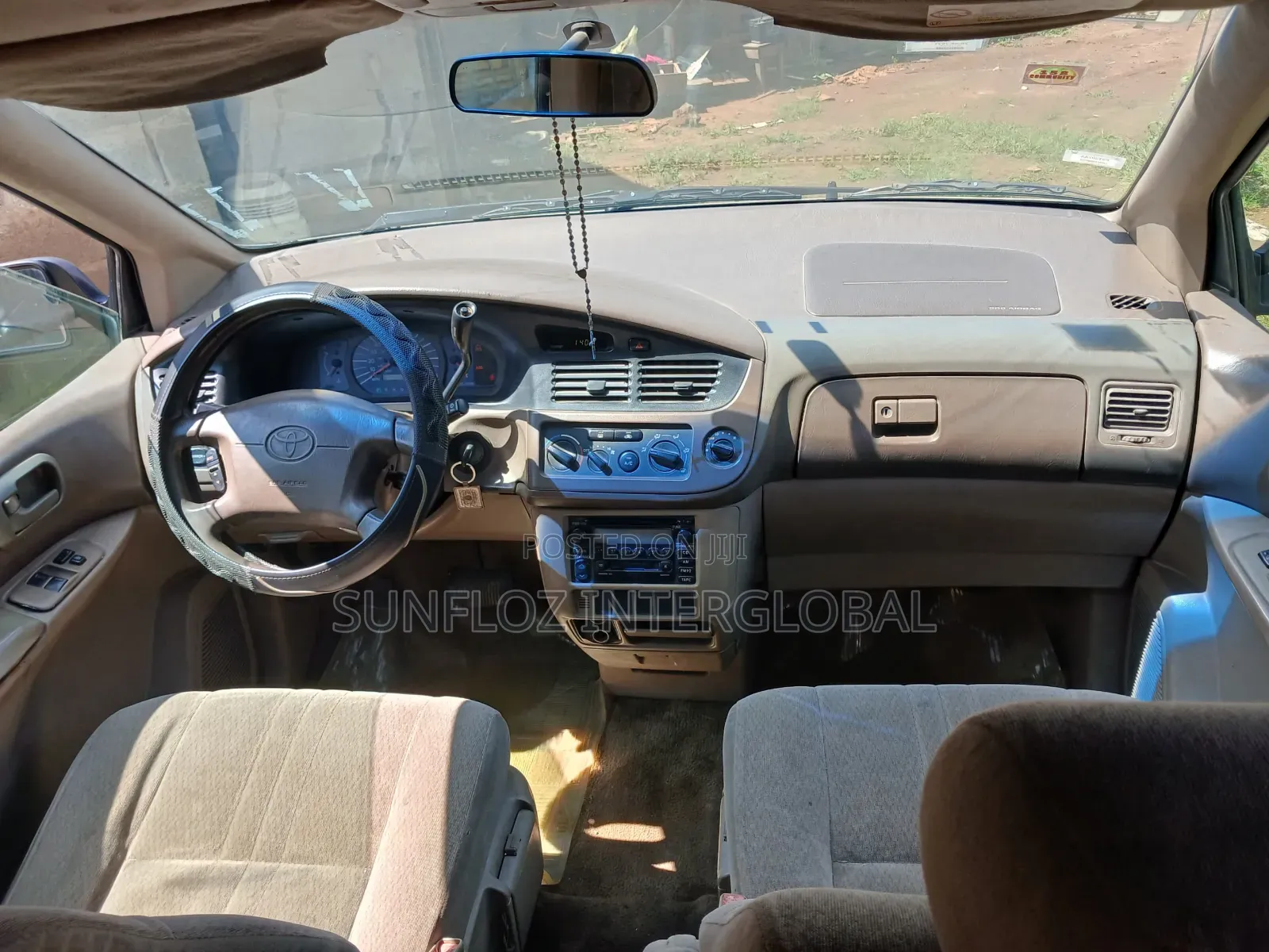 Toyota Sienna 2002 Gold