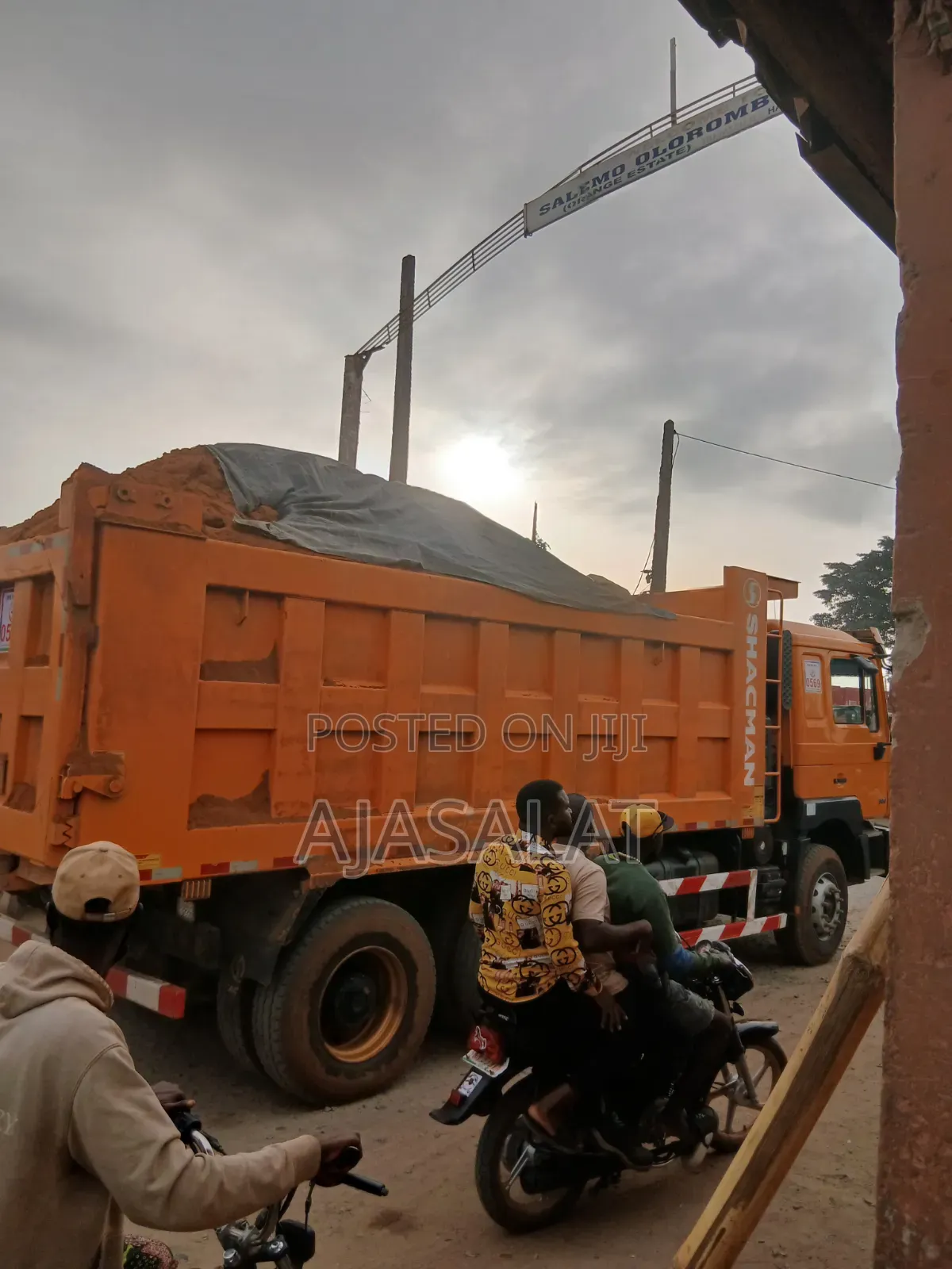 3/4 30 Tons Granite