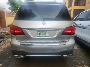 Mercedes-Benz GLC-Class 2018 Silver