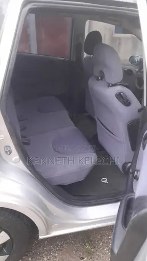 Honda Jazz 2006 Silver