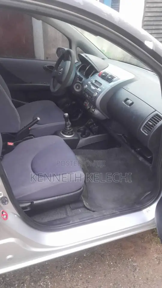Honda Jazz 2006 Silver