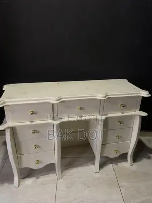 Hollywood Vanity Dressing Table(9 Drawers)
