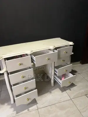 Hollywood Vanity Dressing Table(9 Drawers)