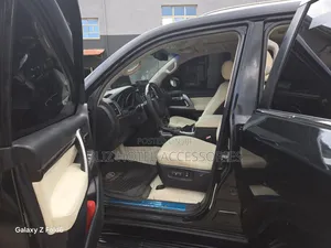 Toyota Land Cruiser 2013 Black
