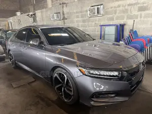Honda Accord Sport 2.0T 2018 Gray