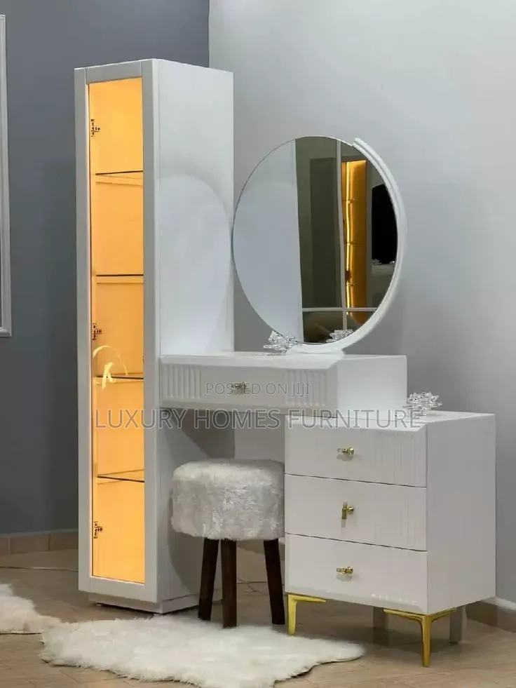 Standard Dressing Mirror Set