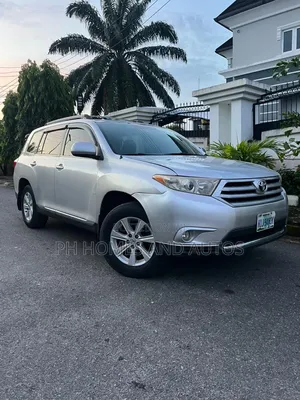 Toyota Highlander 2011 Silver