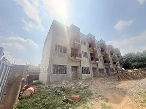 4bdrm Townhouse/Terrace in Jahi for sale