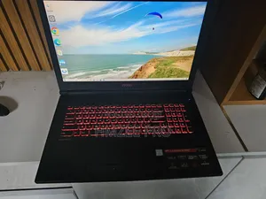 Laptop MSI GP73 Leopard 8RD 6GB Intel Core i7 SSD 1T