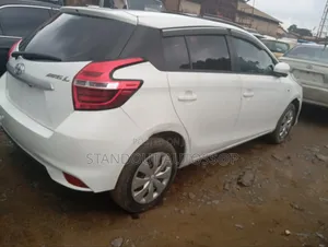 Toyota Yaris 2018 White