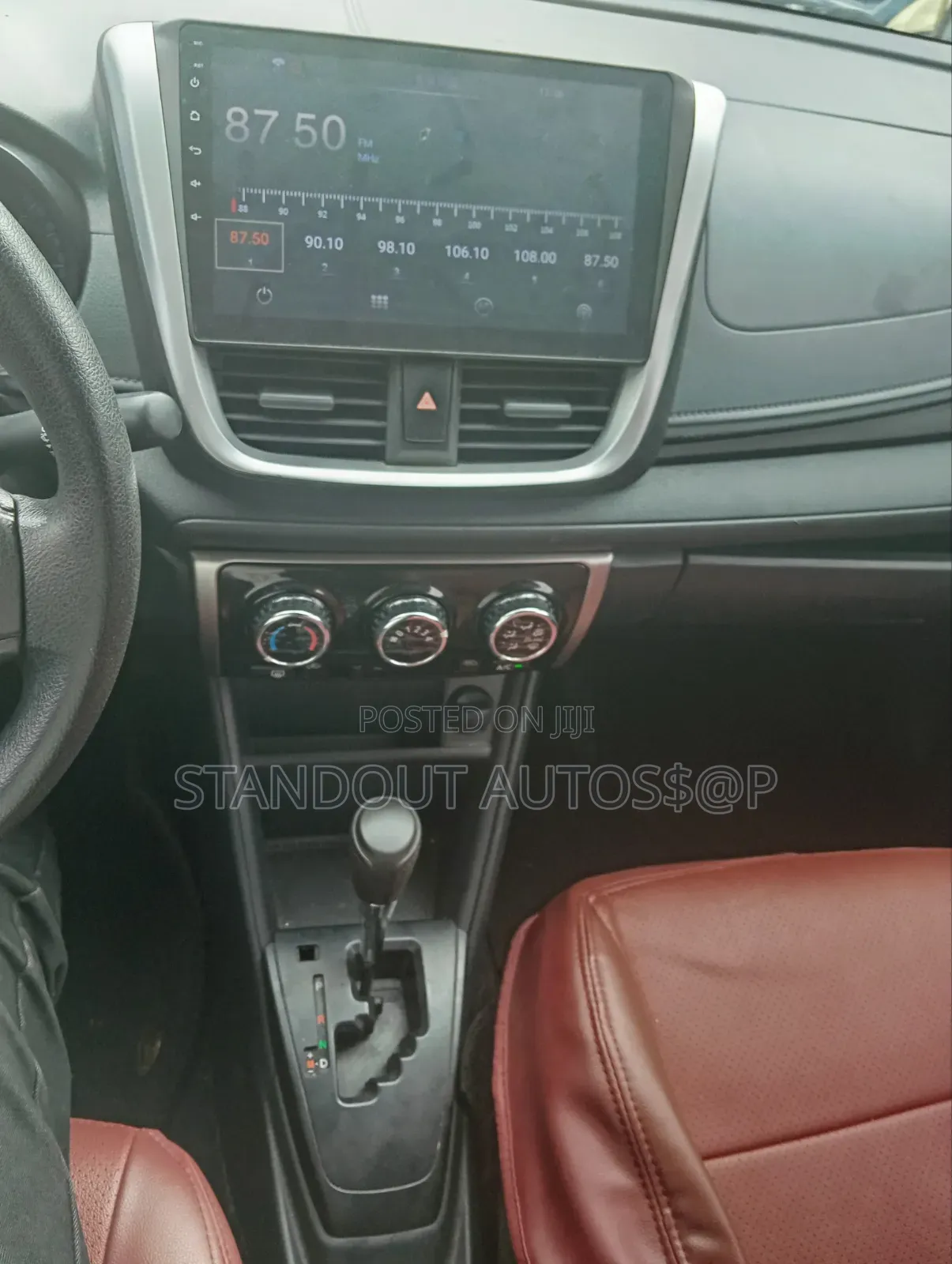 Toyota Yaris 2018 White