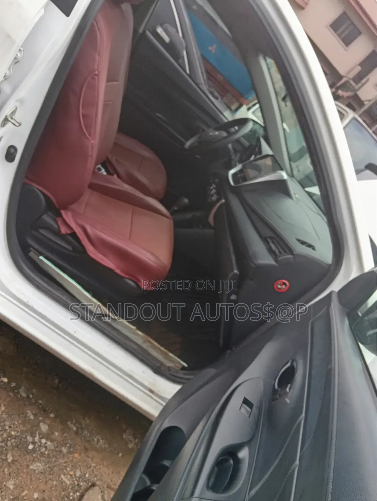Toyota Yaris 2018 White