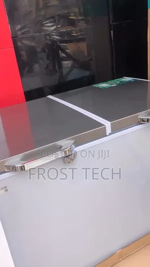 Scanfrost 400l Inverter Double Door Chest Freezer.