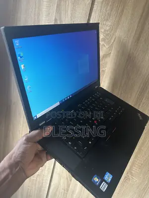 Laptop Lenovo ThinkPad T520 4GB Intel Core i5 HDD 500GB