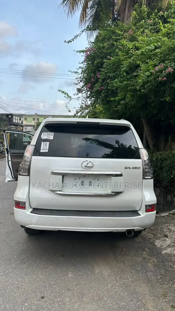 Lexus GX 2017 White