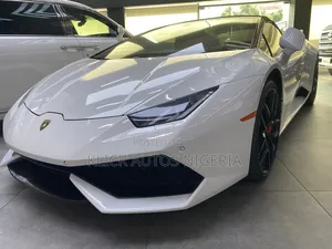 New Lamborghini Huracan 2025 White