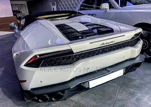 New Lamborghini Huracan 2025 White