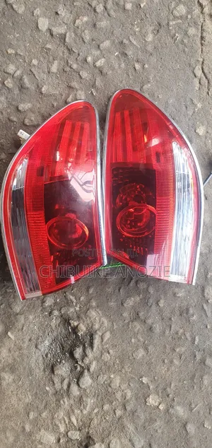 Back Real Light Lexus Es 330 2006 Model
