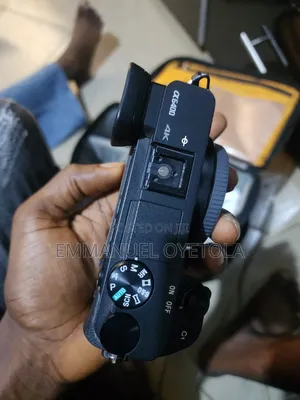 Sony A6400
