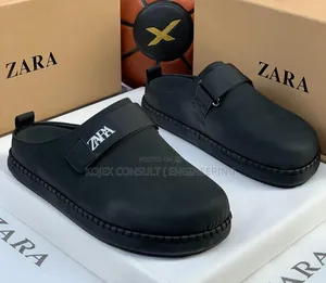 *Balenciaga Slides!!* 