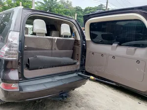 Lexus GX 460 2012