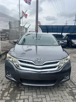 Toyota Venza 2011 Gray