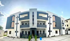 Furnished 3bdrm Block of Flats in Life Camp for sale
