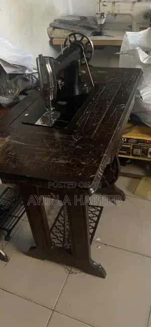 Manual Sewing Machine
