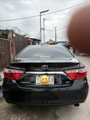 Toyota Camry SE 4dr Sedan (2.5L 4cyl 6A) 2017 Black