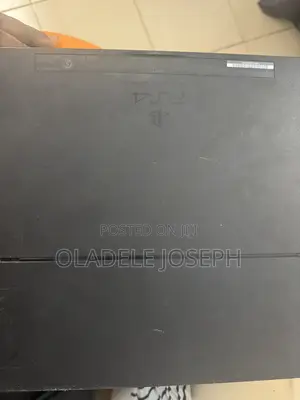 Play Station 4
