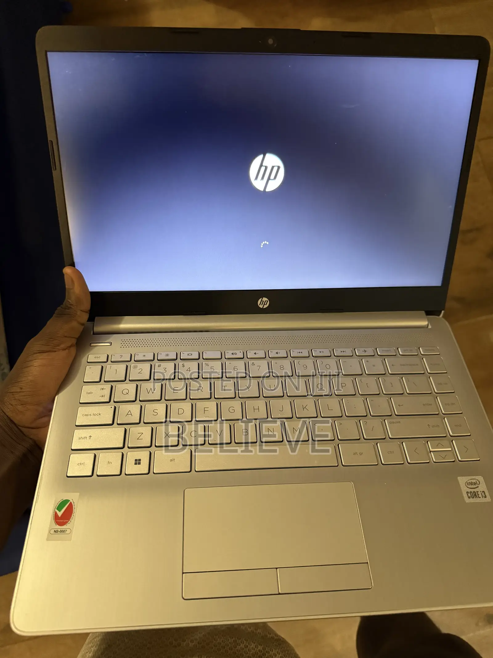 New Laptop HP 8GB Intel Core i3 HDD 1T
