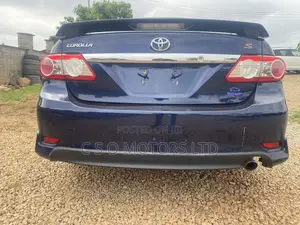 Toyota Corolla S 4dr Sedan (1.8L 4cyl 4A) 2013 Blue