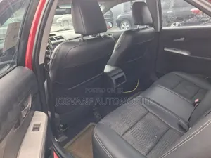 Toyota Camry 2014 Red