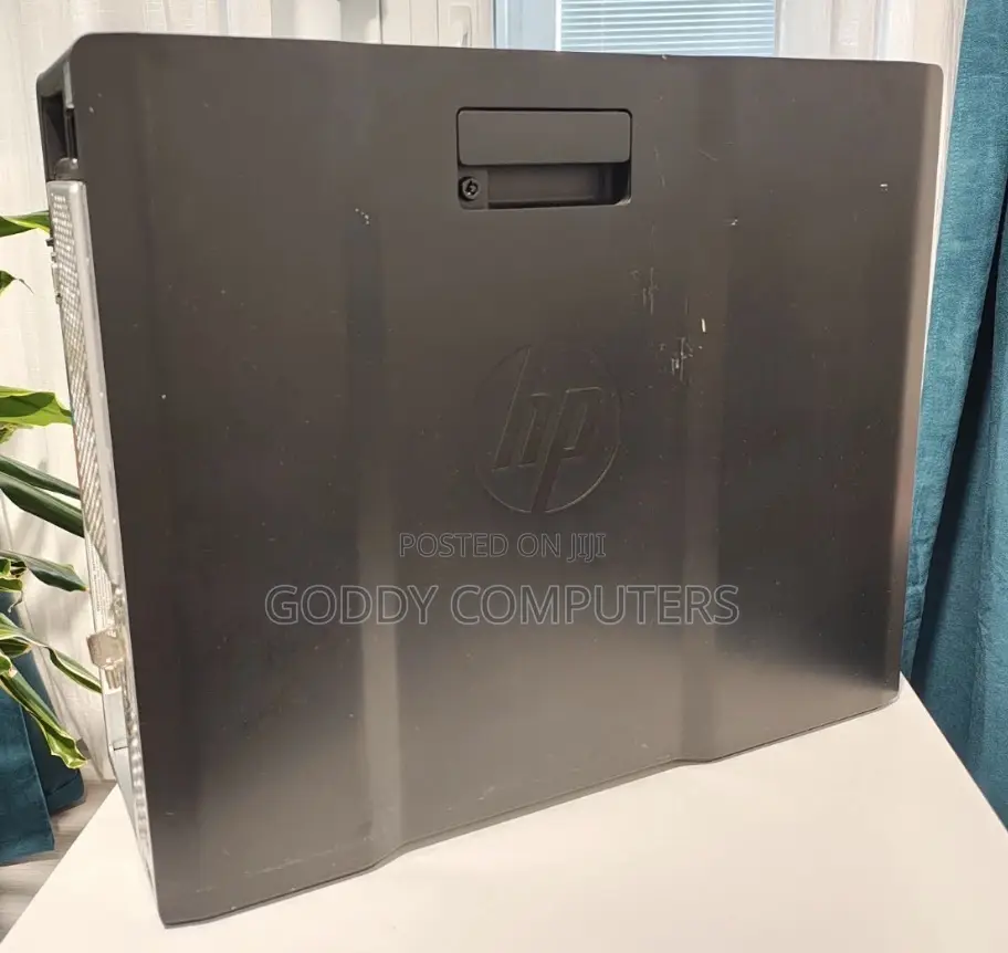 Desktop Computer HP Z840 32GB Intel Xeon SSD 512GB