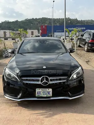Mercedes-Benz C400 4Matic AWD Sedan (3.0L V6 7A) 2015 Black