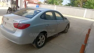 Hyundai Elantra 2008 Gray