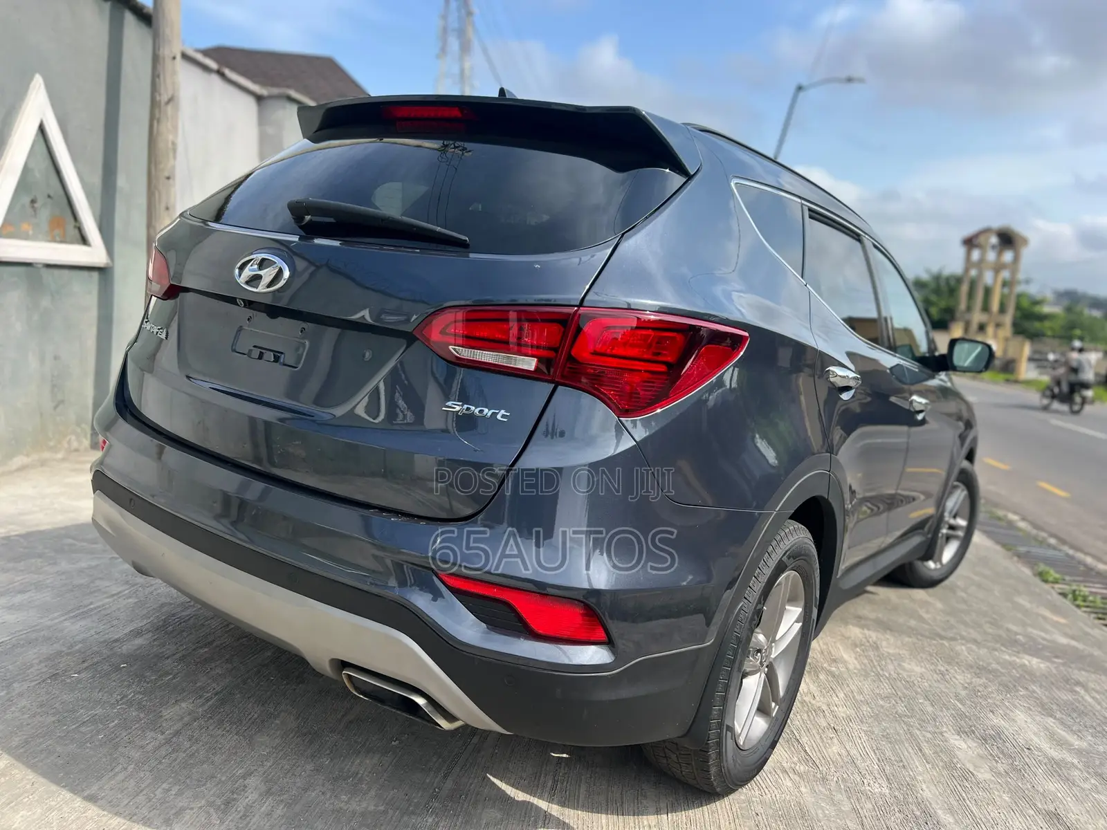 Hyundai Santa Fe 2017 Blue
