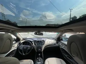 Hyundai Santa Fe 2017 Blue