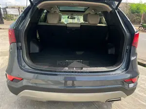 Hyundai Santa Fe 2017 Blue