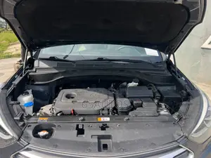 Hyundai Santa Fe 2017 Blue