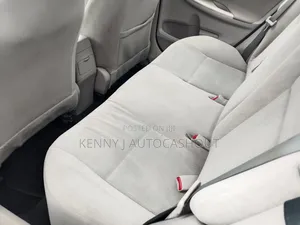 Toyota Corolla 2011 Blue
