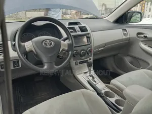 Toyota Corolla 2011 Blue