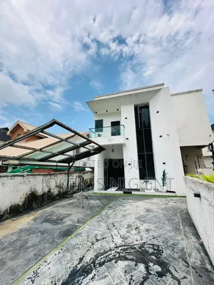4bdrm Duplex in Ikota Gra for rent