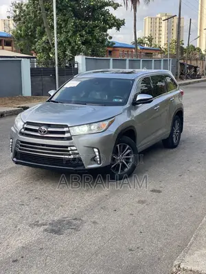 Toyota Highlander 2017 Silver