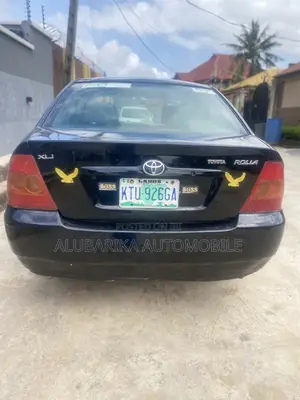 Toyota Corolla 2002 Black