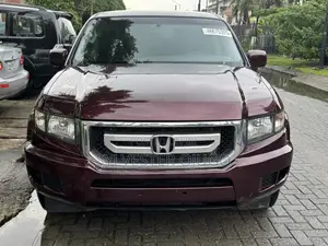 Honda Ridgeline RTS 4x4 Crew Cab 122 in. WB 2012 Maroon