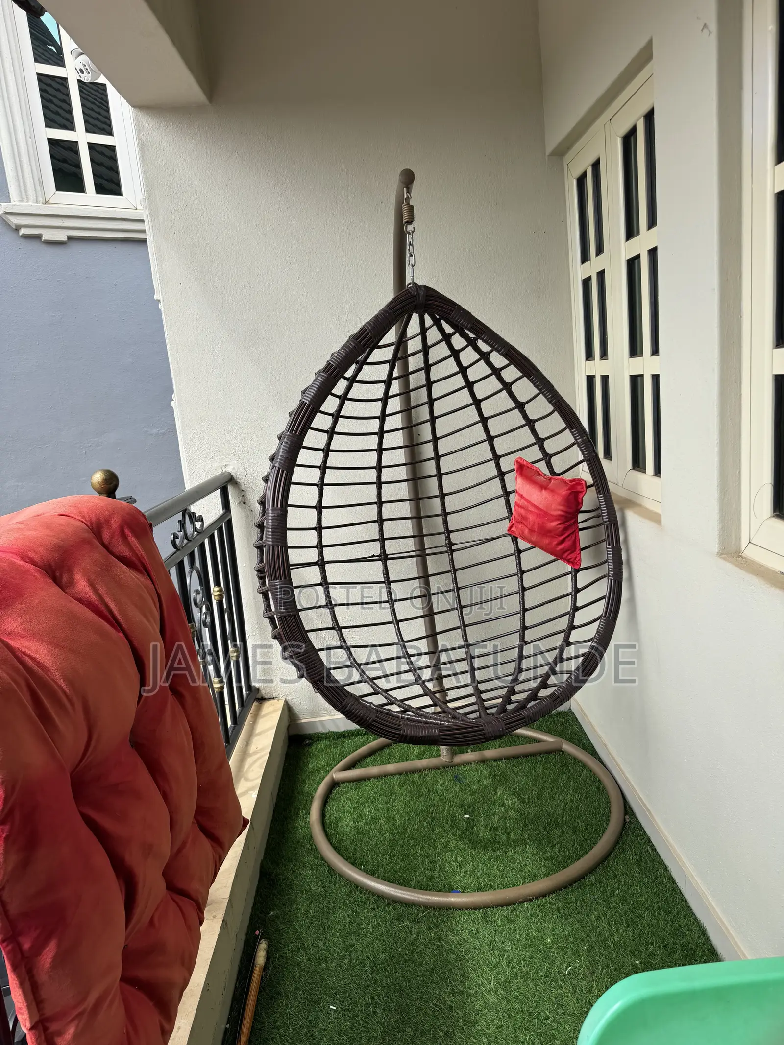Swinging Chair