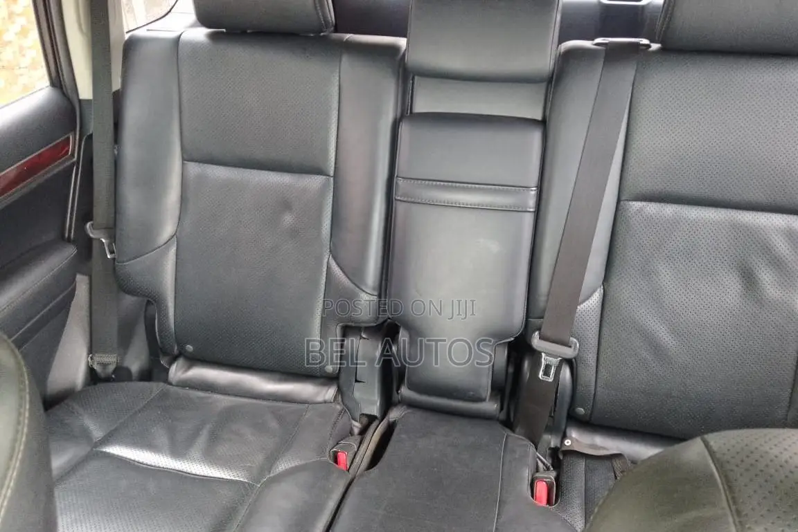 Lexus GX 460 2011 Black